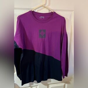 Long sleeve Columbia T-shirt